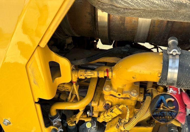 2018 John Deere 650K LGP dozer