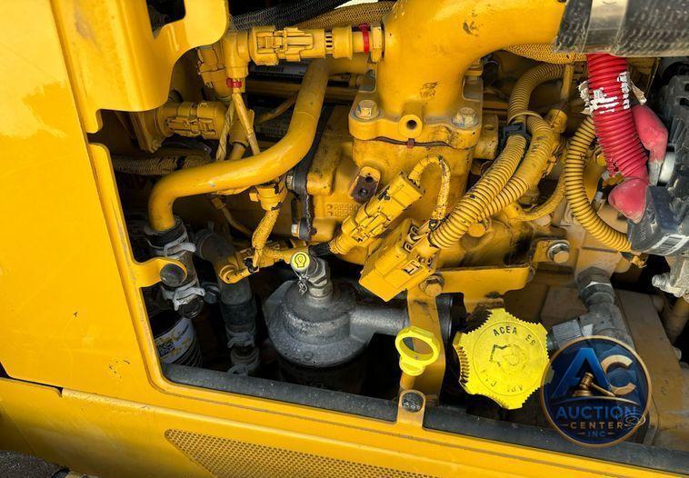 2018 John Deere 650K LGP dozer