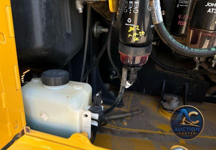 2018 John Deere 650K LGP dozer