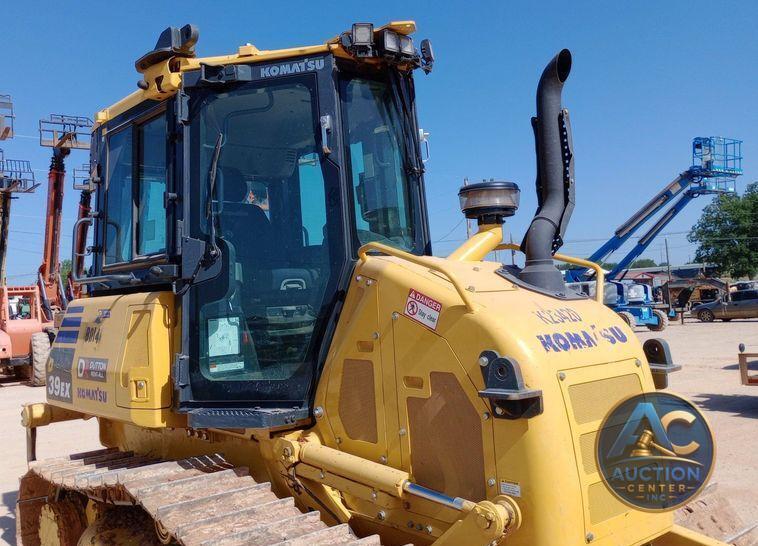 2023 Komatsu D39EX-24 dozer