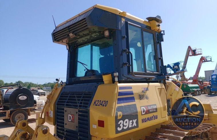2023 Komatsu D39EX-24 dozer