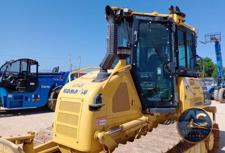 2023 Komatsu D39EX-24 dozer