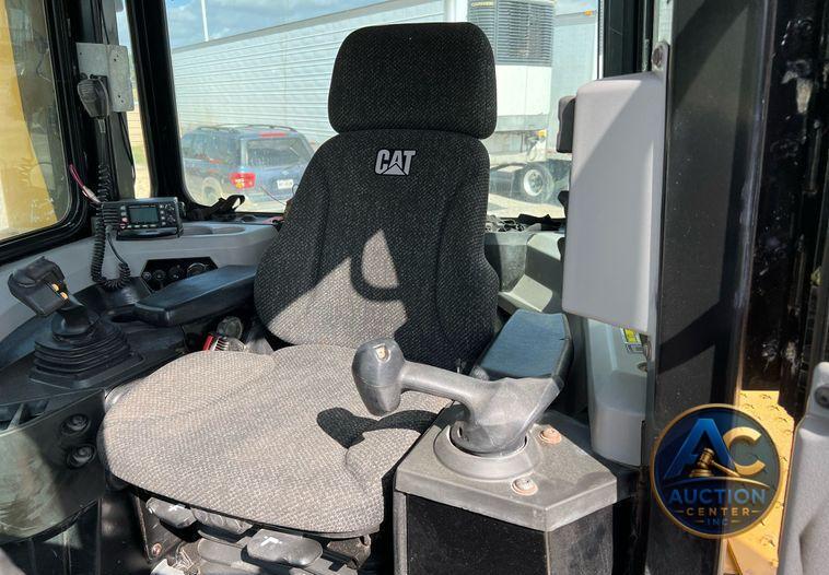 2019 Caterpillar D6T XL  dozer