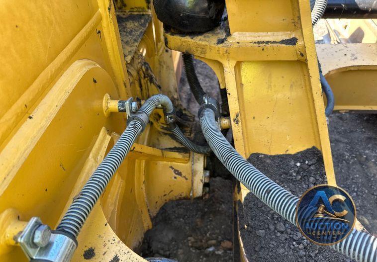 2016 Caterpillar D6K2 LGP dozer