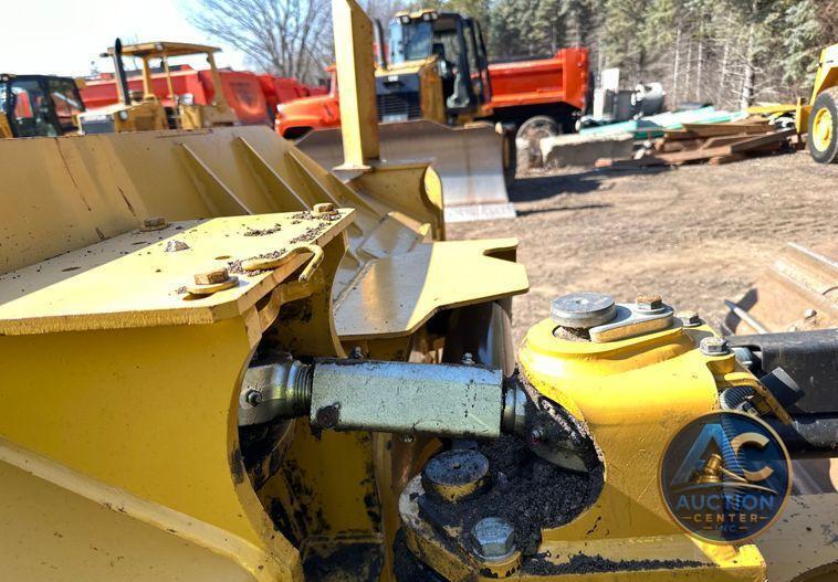 2016 Caterpillar D6K2 LGP dozer