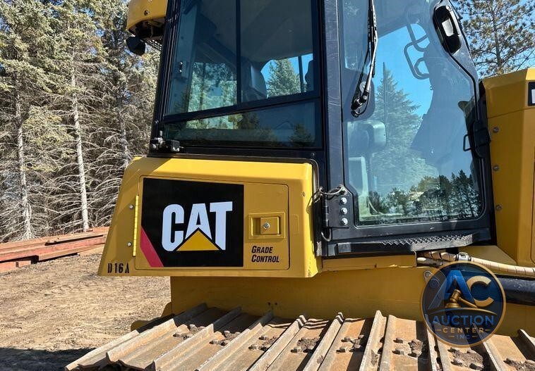 2016 Caterpillar D6K2 LGP dozer