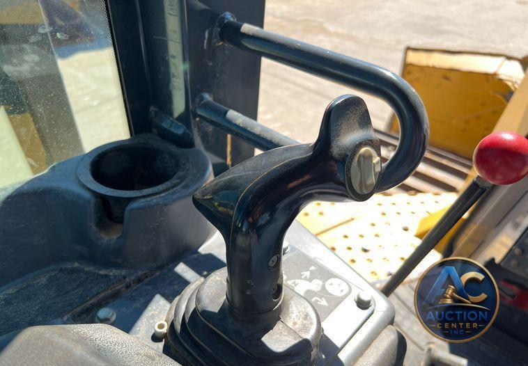 2018 John Deere 750K LGP  dozer