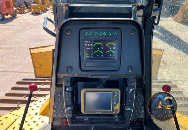 2018 John Deere 750K LGP  dozer