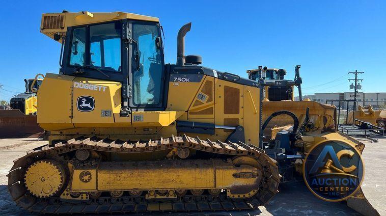 2018 John Deere 750K LGP  dozer