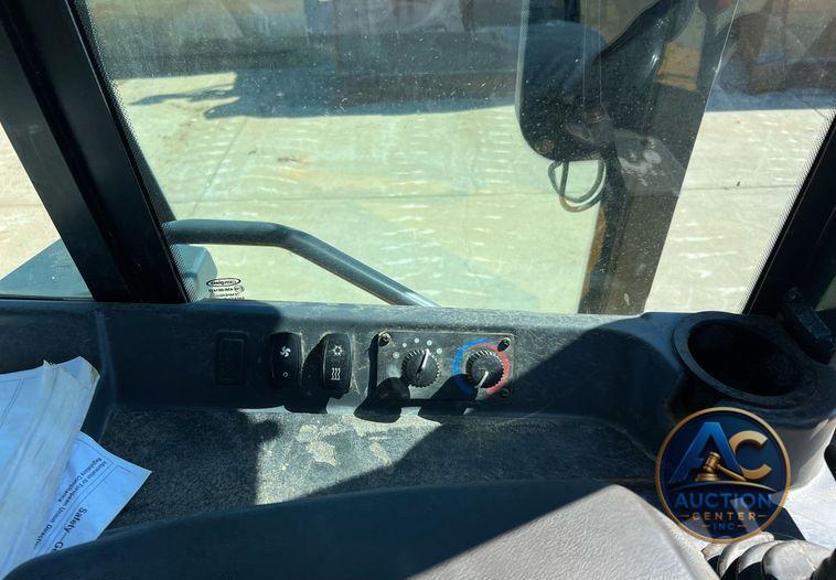 2018 John Deere 750K LGP  dozer