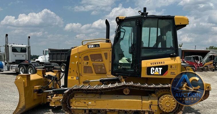 2016 Caterpillar D5K XL  dozer