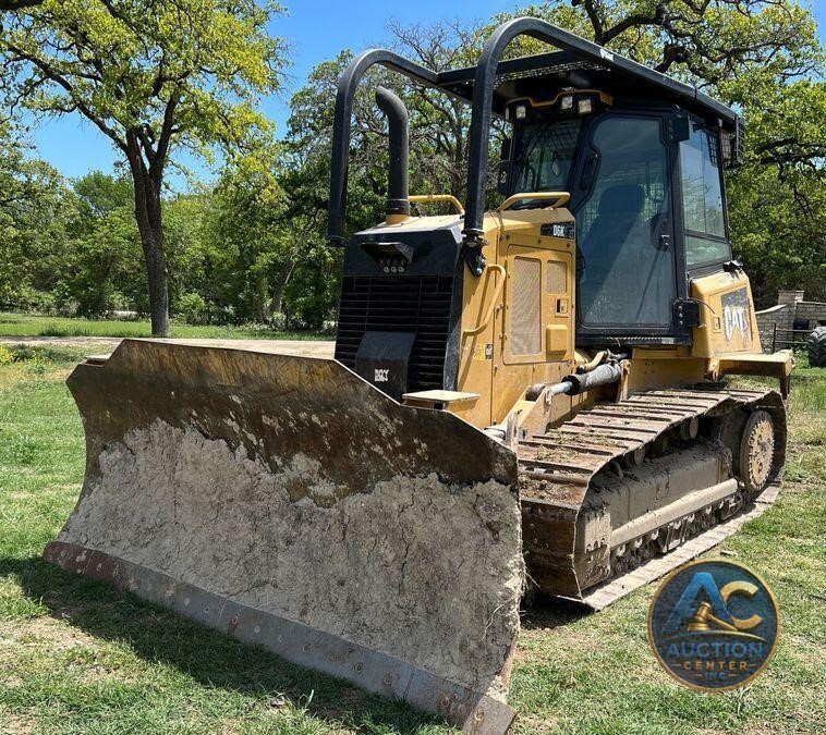 2017 Caterpillar D6K2 XL  dozer