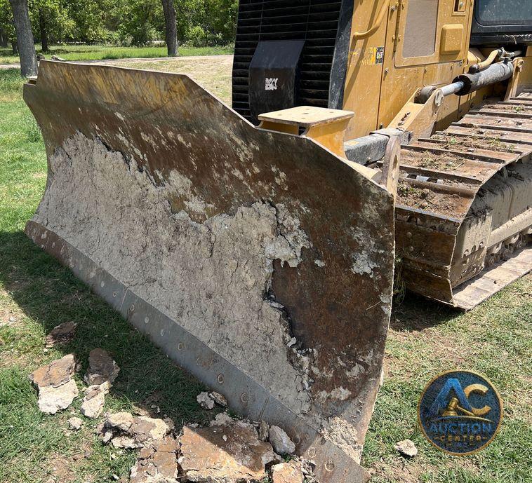2017 Caterpillar D6K2 XL  dozer