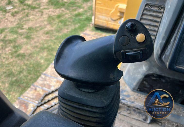 2017 Caterpillar D6K2 XL  dozer