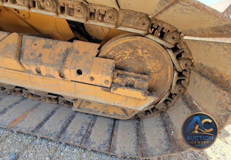 2017 Case 650L LGP  dozer