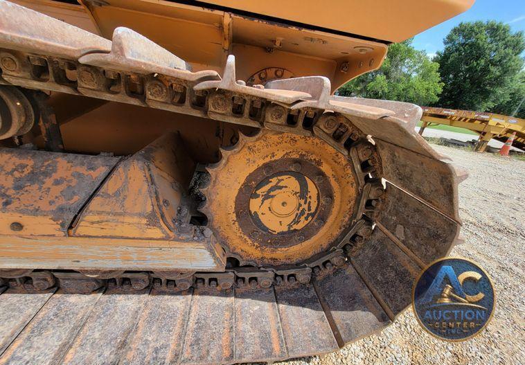 2017 Case 650L LGP  dozer