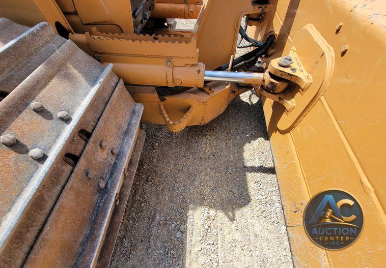2017 Case 650L LGP  dozer