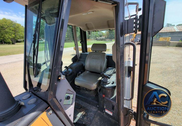 2017 Case 650L LGP  dozer