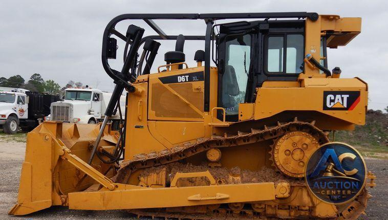 2014 Caterpillar D6T XL  dozer
