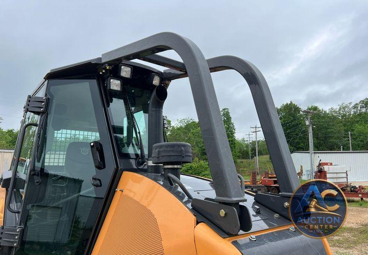 2020 Case 650M LT  dozer