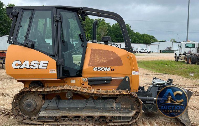 2020 Case 650M LT  dozer