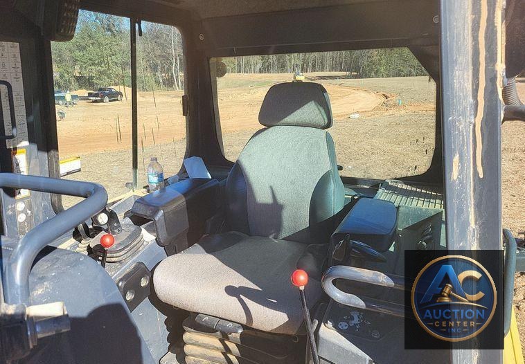 2020 John Deere  550K LGP dozer