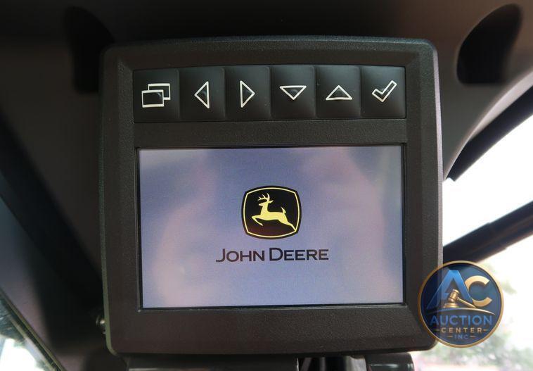 2018 John Deere 333G skid steer