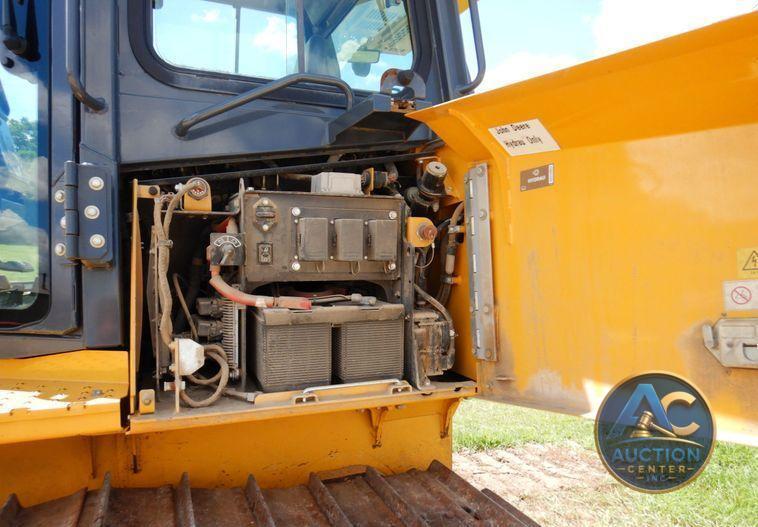 2015 John Deere 700K LGP  dozer