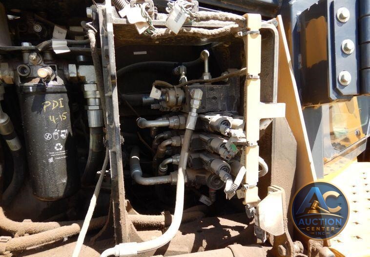 2015 John Deere 700K LGP  dozer