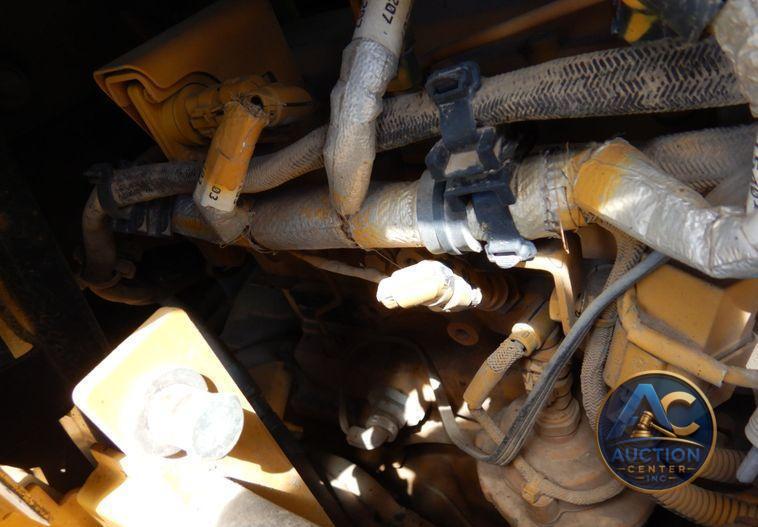 2015 John Deere 700K LGP  dozer