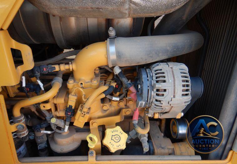 2018 John Deere 650K XLT  dozer