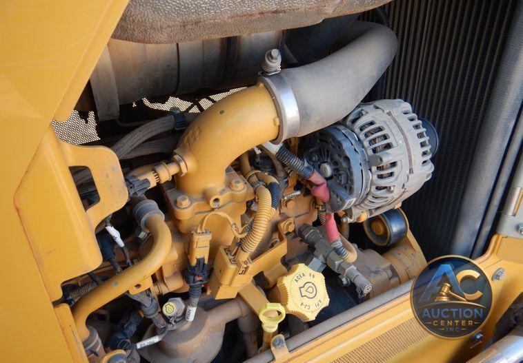 2018 John Deere 650K XLT  dozer