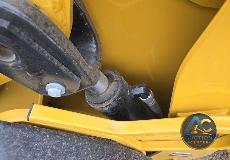 2023 Caterpillar 930M wheel loader