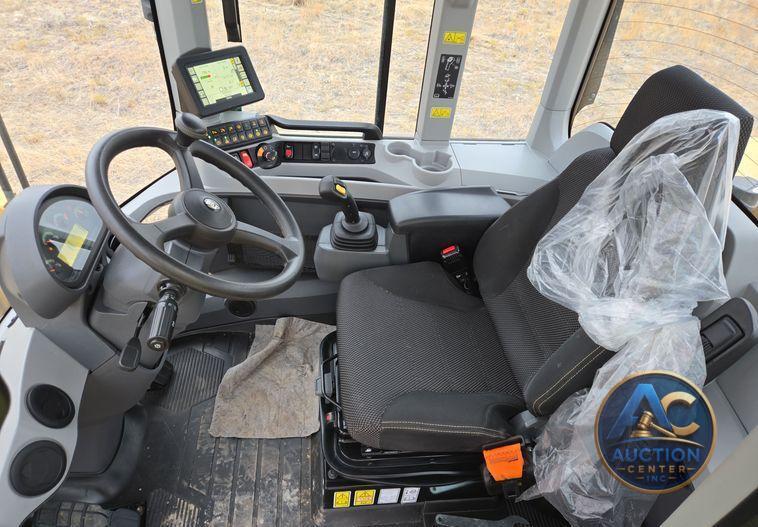 2023 Caterpillar 930M wheel loader
