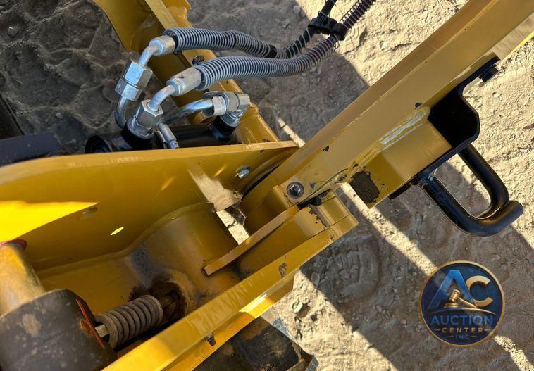 2023 Caterpillar 908  wheel loader