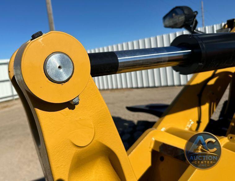 2023 Caterpillar 908  wheel loader