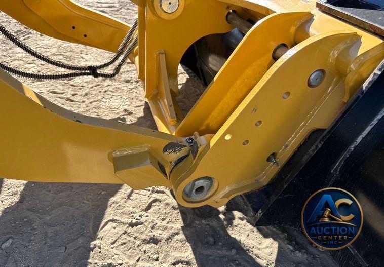 2023 Caterpillar 908  wheel loader