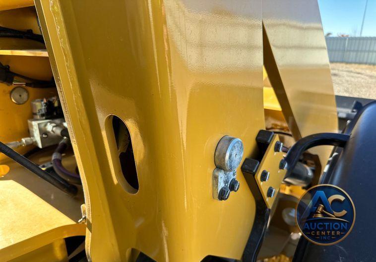 2023 Caterpillar 908  wheel loader