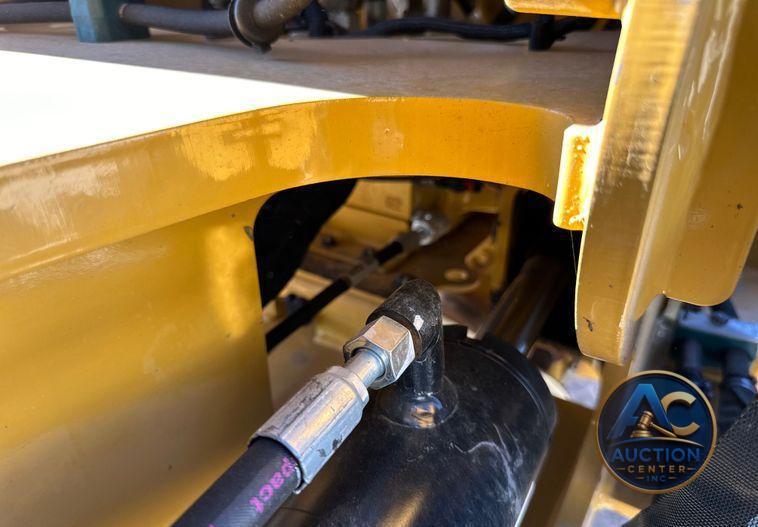 2023 Caterpillar 908  wheel loader