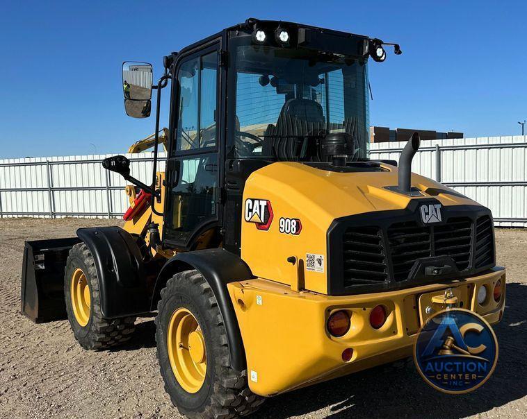 2023 Caterpillar 908  wheel loader