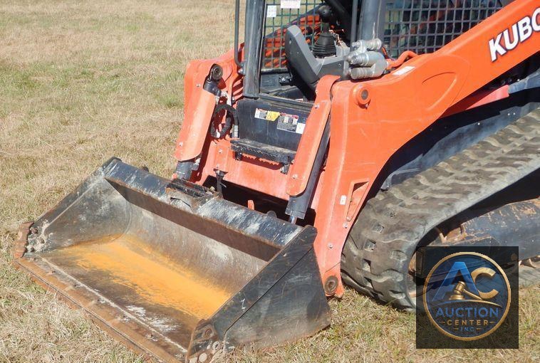 2018 Kubota SVL95-2S skid steer