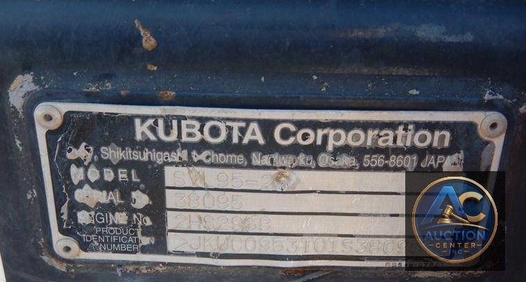 2018 Kubota SVL95-2S skid steer