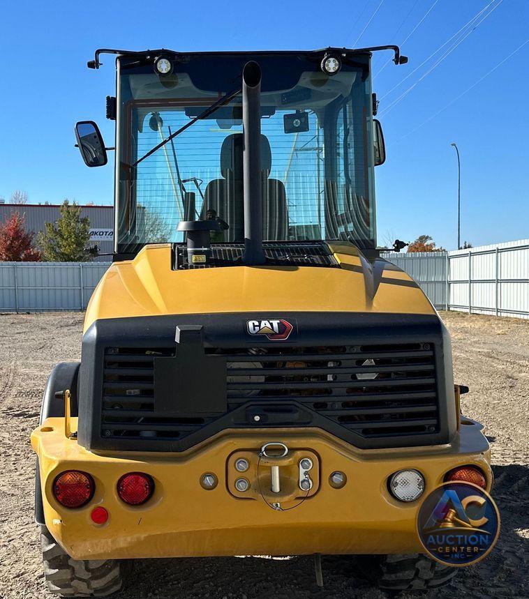 2022 Caterpillar 908M wheel loader