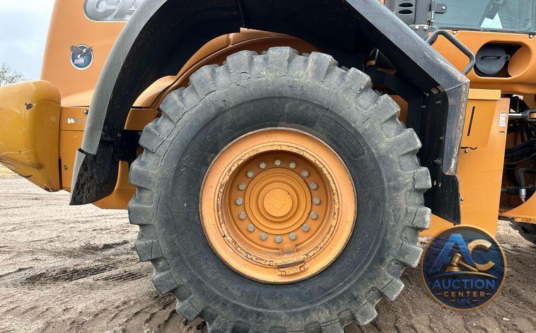 2013 Case 821F wheel loader