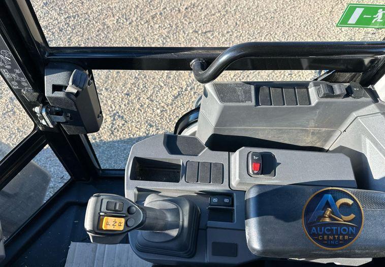 2023 Caterpillar 908 wheel loader