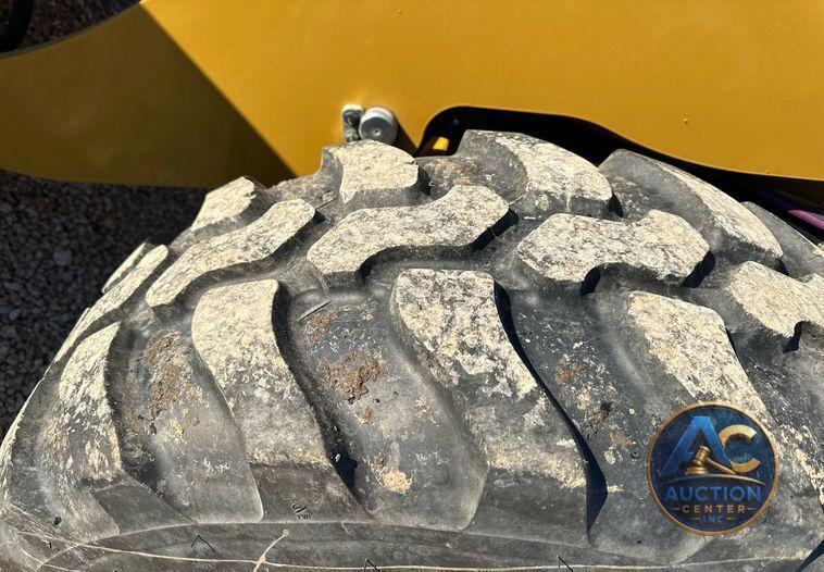 2023 Caterpillar 908 wheel loader
