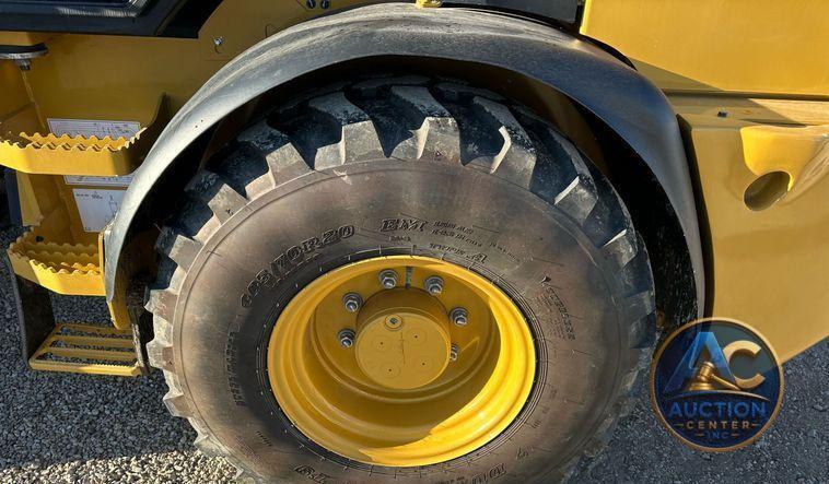 2023 Caterpillar 908 wheel loader