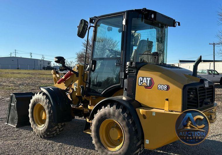 2023 Caterpillar 908 wheel loader
