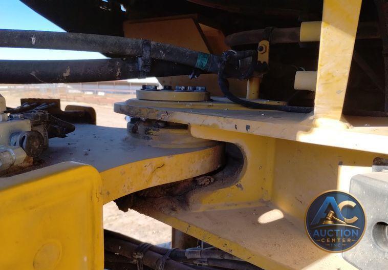 2020 Caterpillar 926M high lift wheel loader