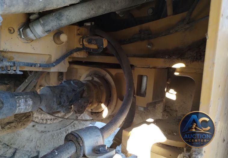 2020 Caterpillar 926M high lift wheel loader